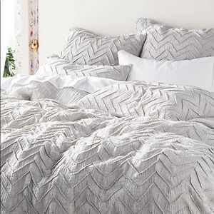Anthropologie Queen Duvet Cover & Pillow Shams